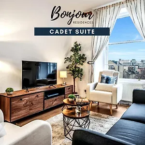 Cosy Grassmarket 2br-1ba - Newly Decorated! By Bonjour Residences Edinburgh