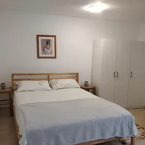 one-bedroom-apartment-in-tazacorte.in-canary-islands.com/